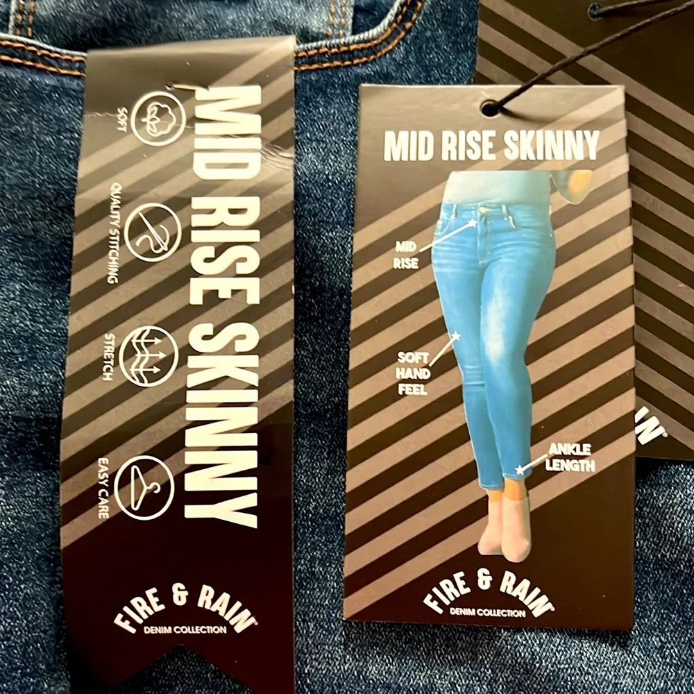 Fire & Rain Blue Denim Mid Rise 5 Pocket Stretch Skinny Jeans Size 24 NWT